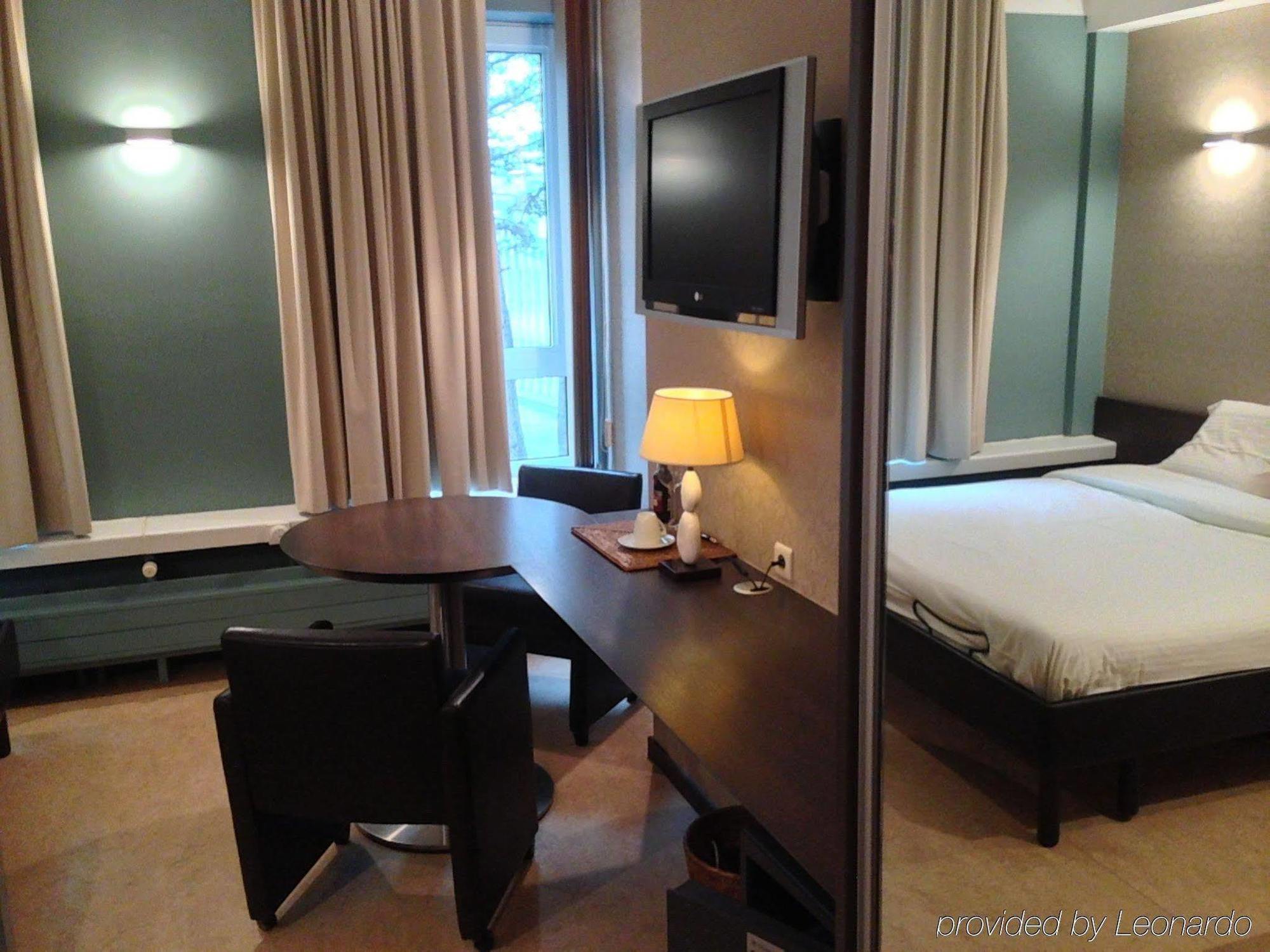 Hotel Orion เกนต์ ภายนอก รูปภาพ